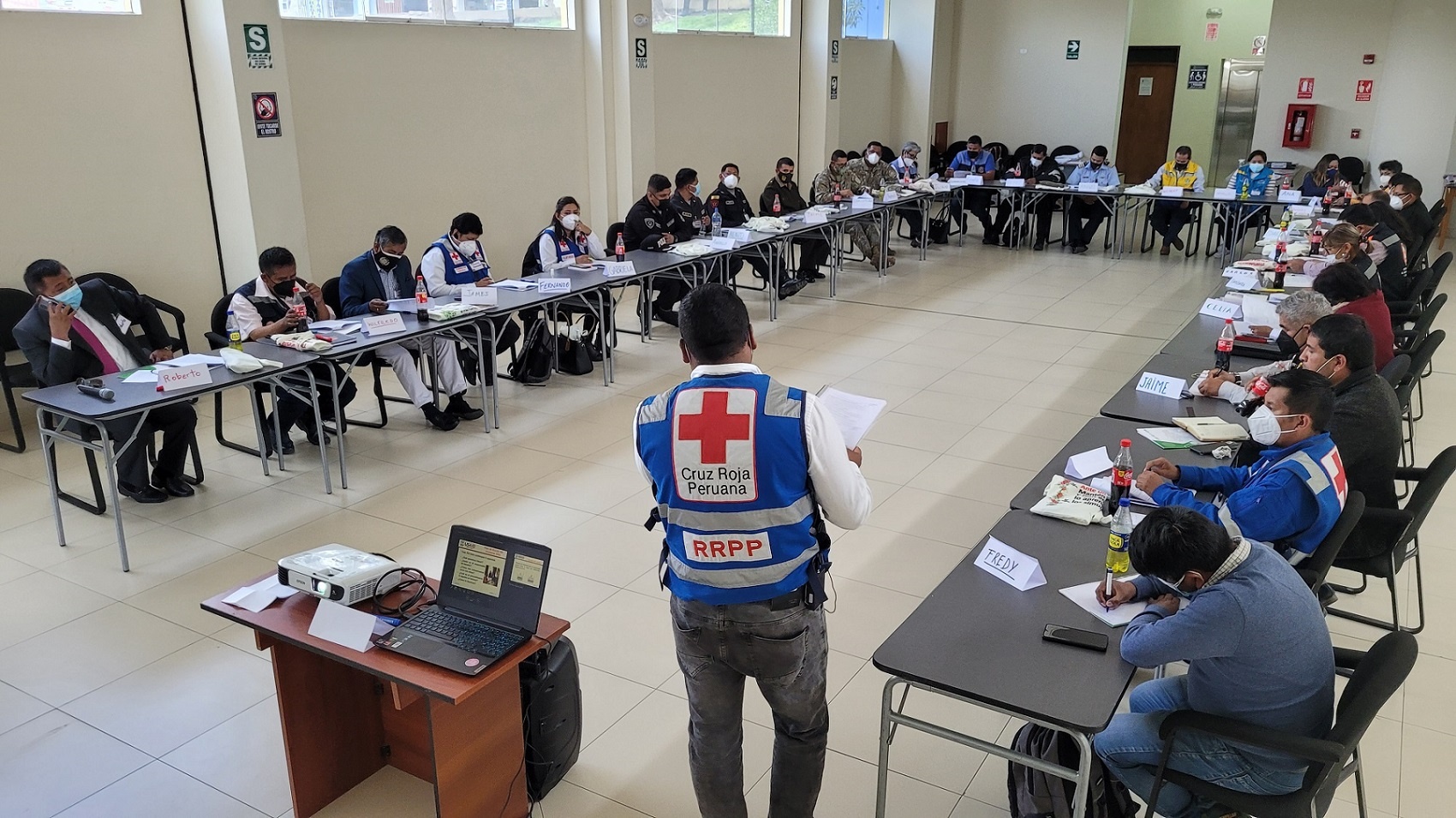 Capacitan en Atención de Emergencias y Desastres a Personal de ...